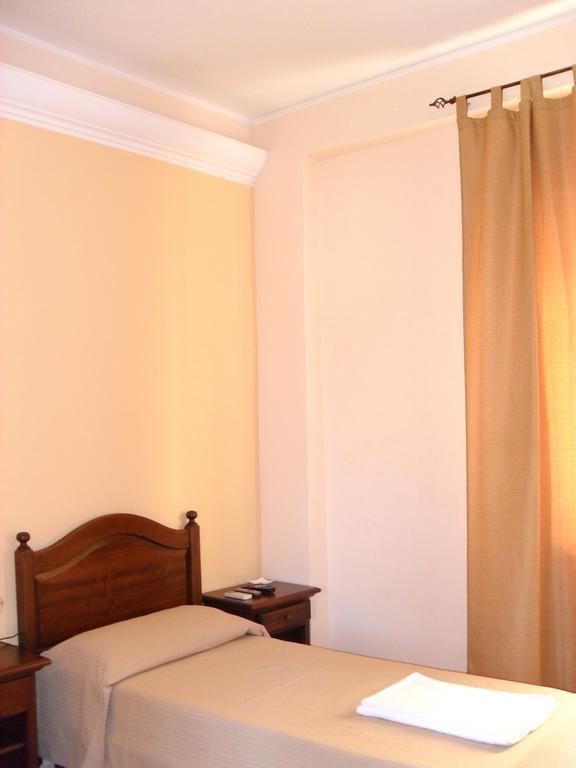 Torrenova  Hotel Piro חדר תמונה