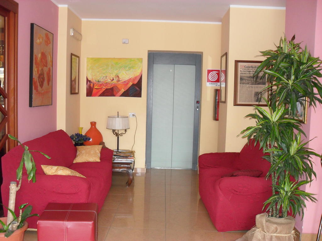 Torrenova  Hotel Piro מראה חיצוני תמונה