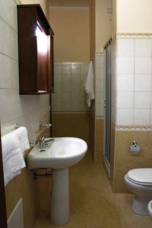 Torrenova  Hotel Piro חדר תמונה