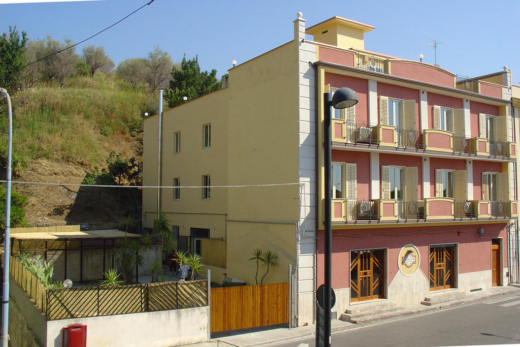 Torrenova  Hotel Piro מראה חיצוני תמונה