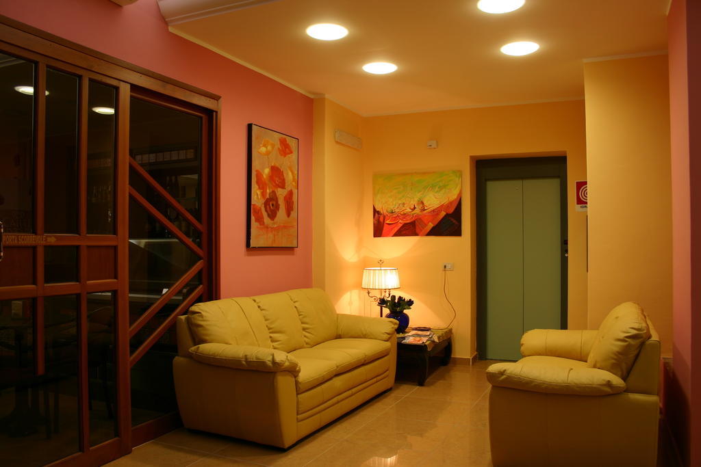Torrenova  Hotel Piro מראה חיצוני תמונה
